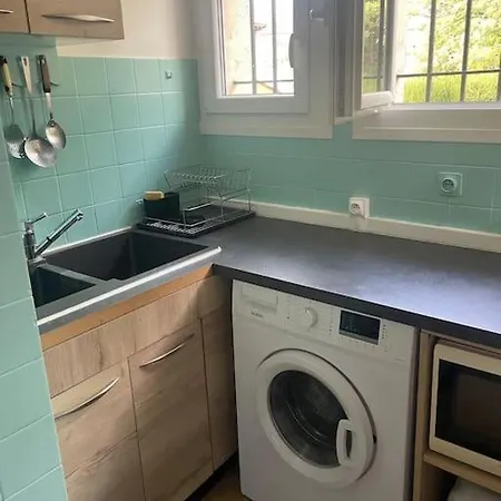 Maison 2 P- Lotissement Avec Piscine Villa