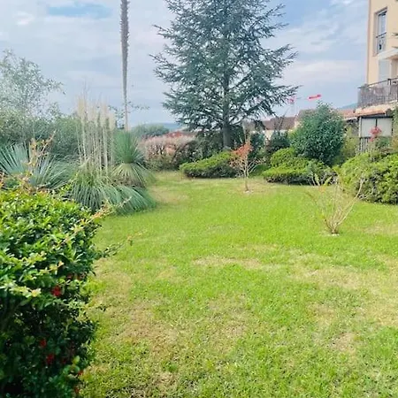 Villa Maison 2 P- Lotissement Avec Piscine
